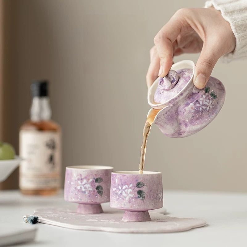 Hydrangea Portable Tea Set : - Seekcase