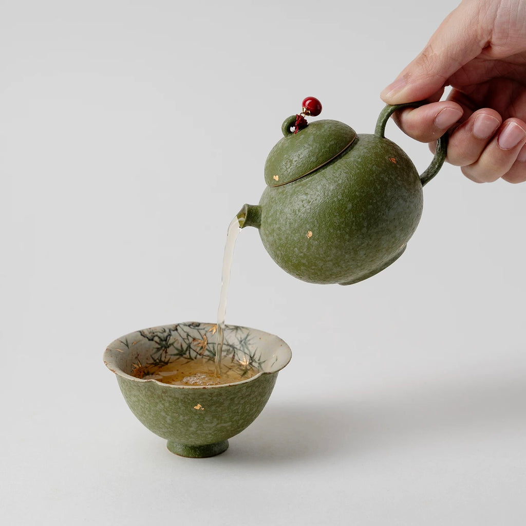Green Teapot : - Seekcase