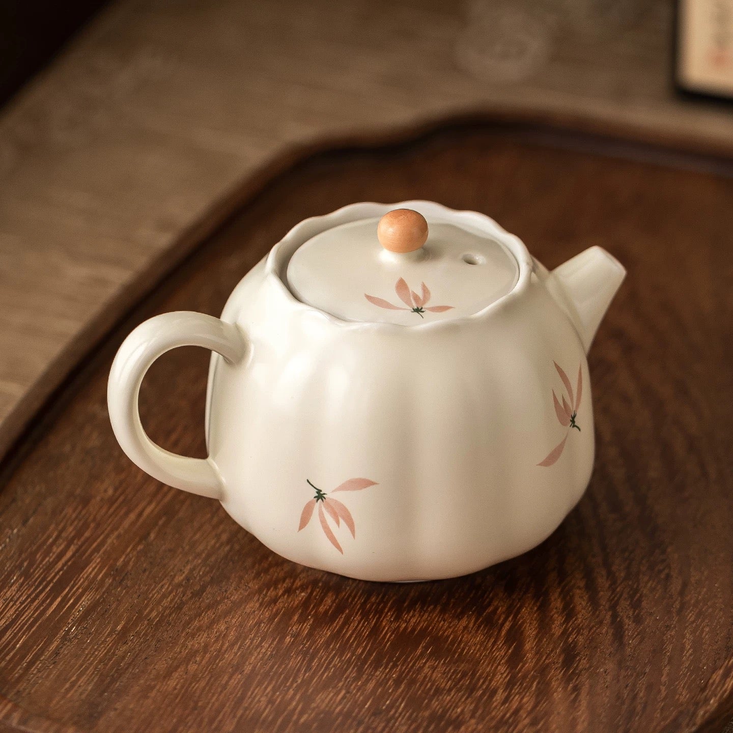 Orchid Teapot : - Seekcase