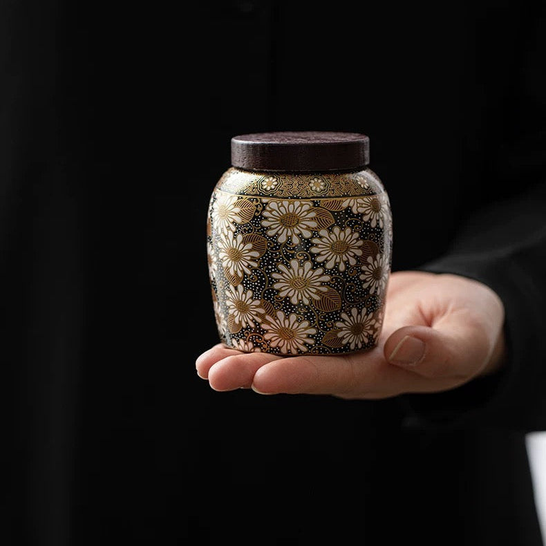 The Daisy Airtight Tea Tin