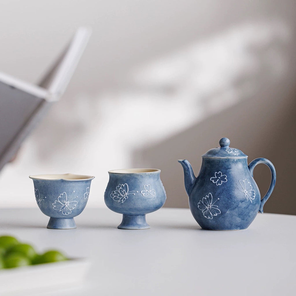 Butterfly & Floral Portable Tea Set : - Seekcase