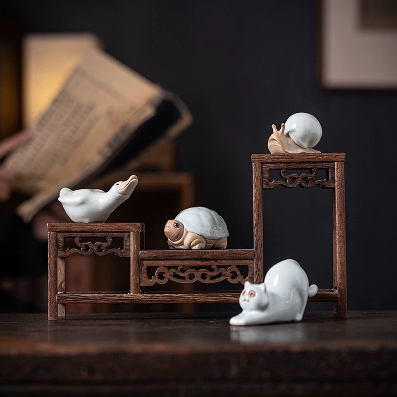 Squirting Tea Pets : - Seekcase