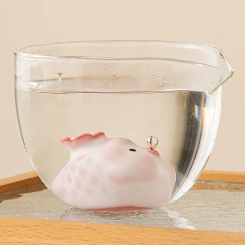 Bubble-Blowing Tea Pet : - Seekcase