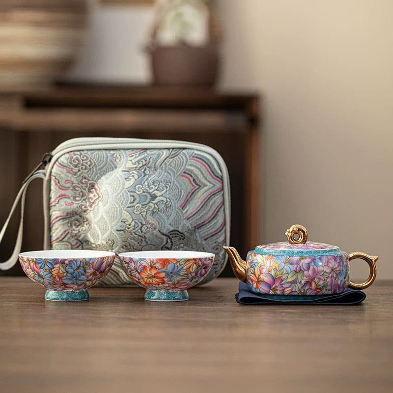 Lily Maximalist Travel Tea Set