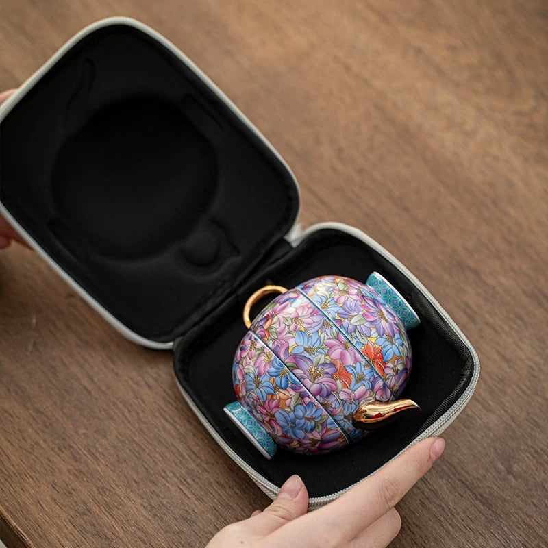 Lily Maximalist Travel Tea Set