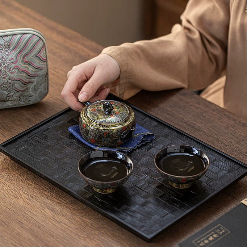 Obsidian Maximalist Travel Tea Set