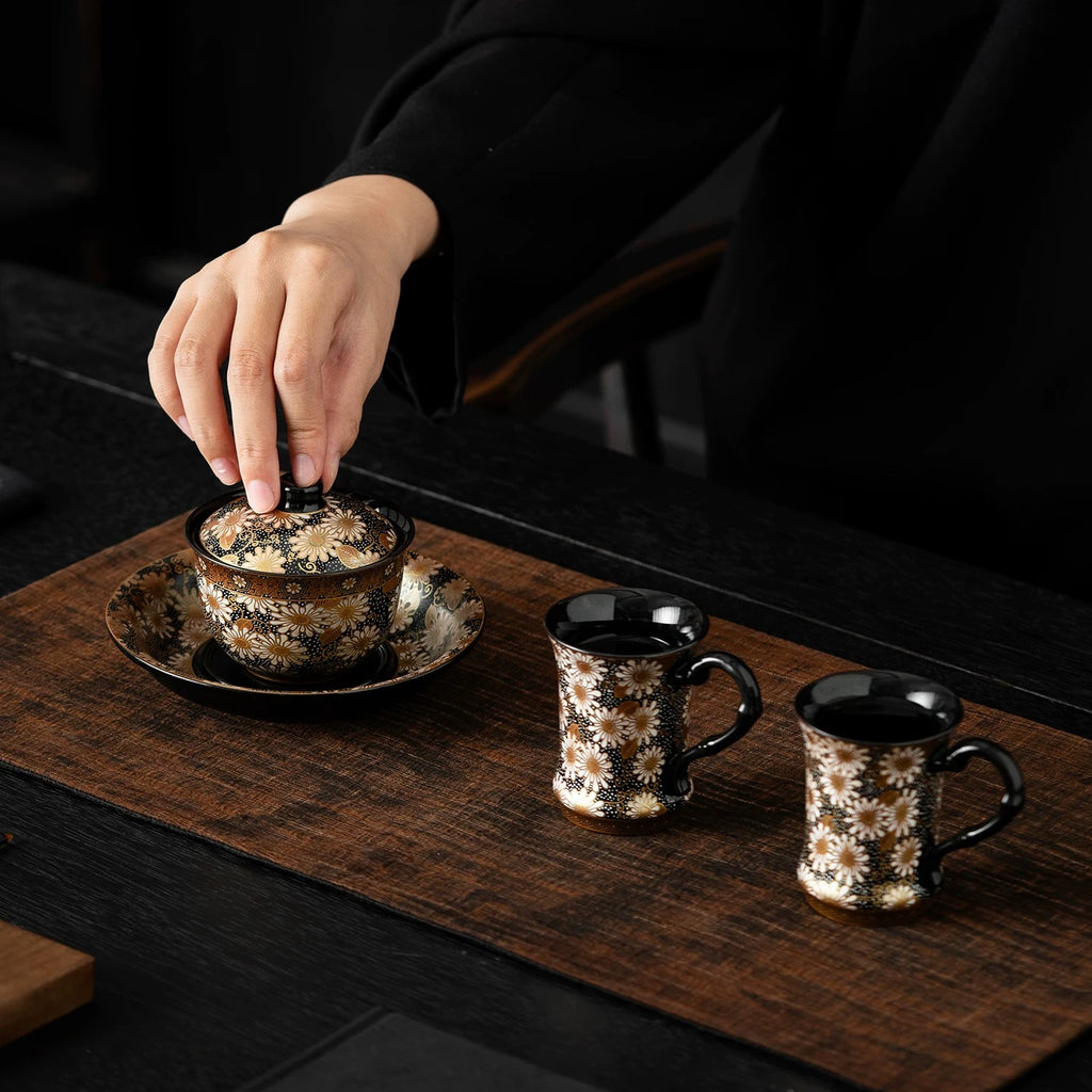 Daisy Handle Tea Cups, Set of 2